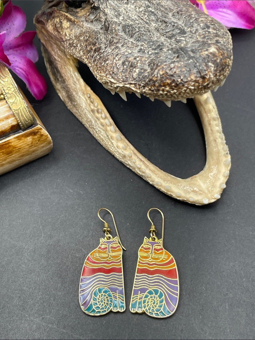 Laurel Burch “Rainbow Cats” earrings vintage